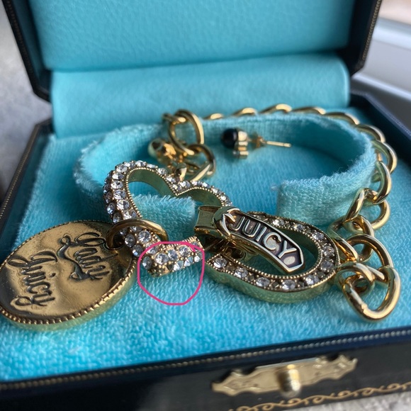 Vintage Juicy Couture Bracelet + Earrings - Picture 5 of 5